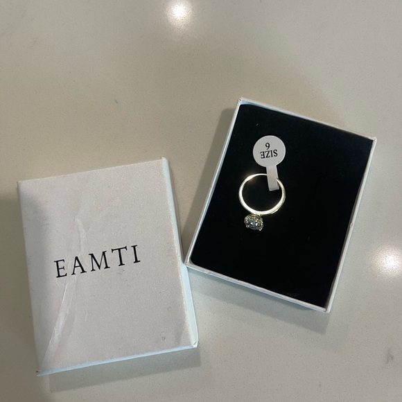 Faux Diamond Ring Size 6 - Picture 3 of 4